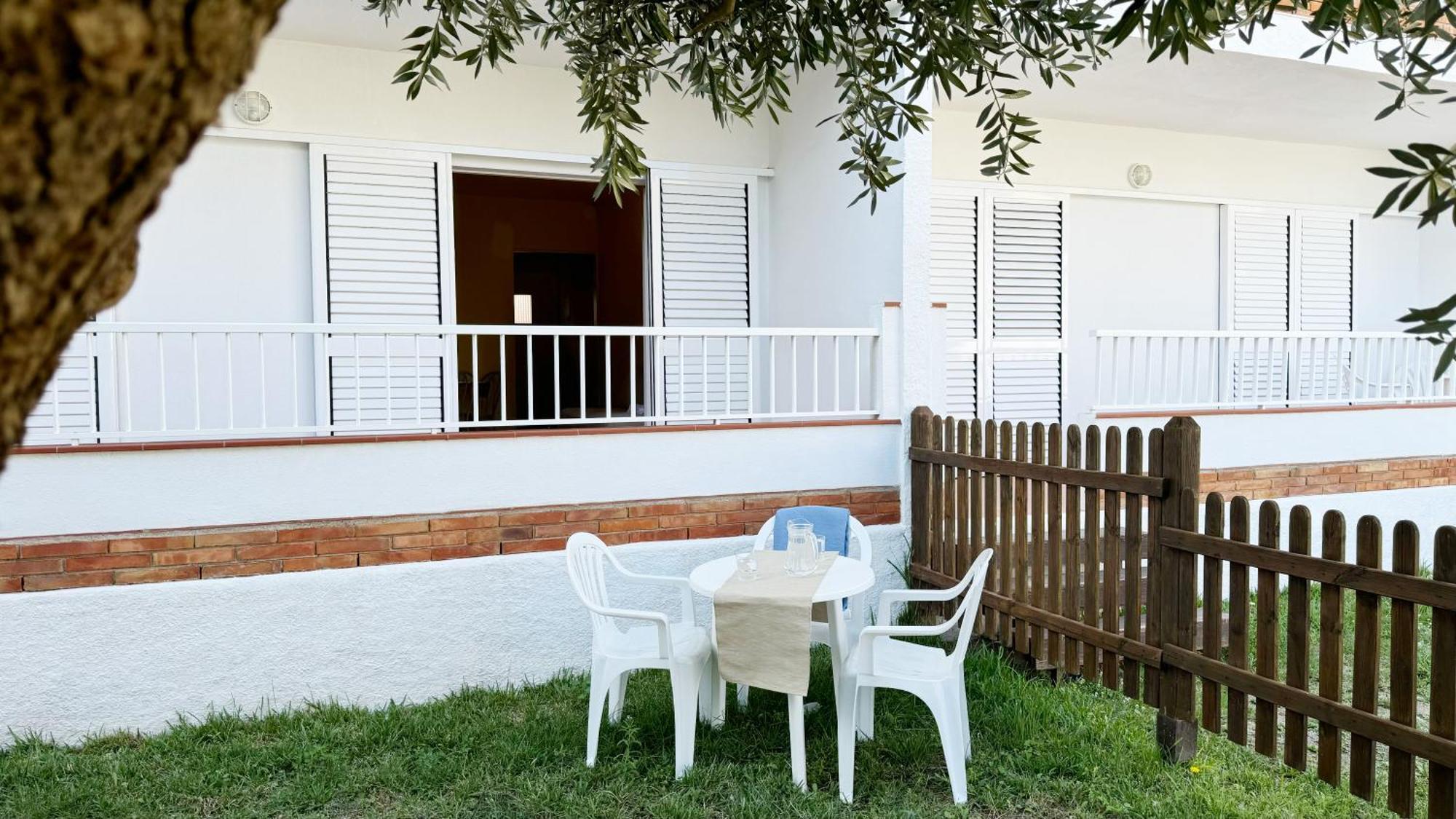 Rvapartaments Escala Brava L'Escala Exterior photo
